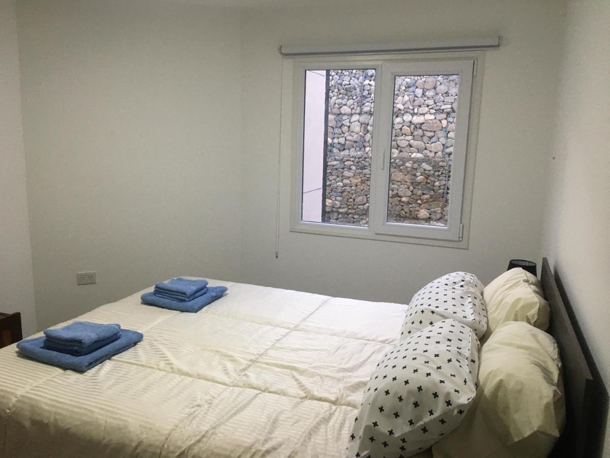 Dolores House Premium